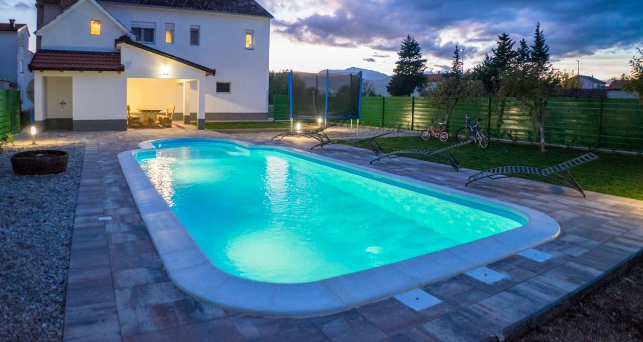 Holiday House Petra - Imotski - Makarska المظهر الخارجي الصورة